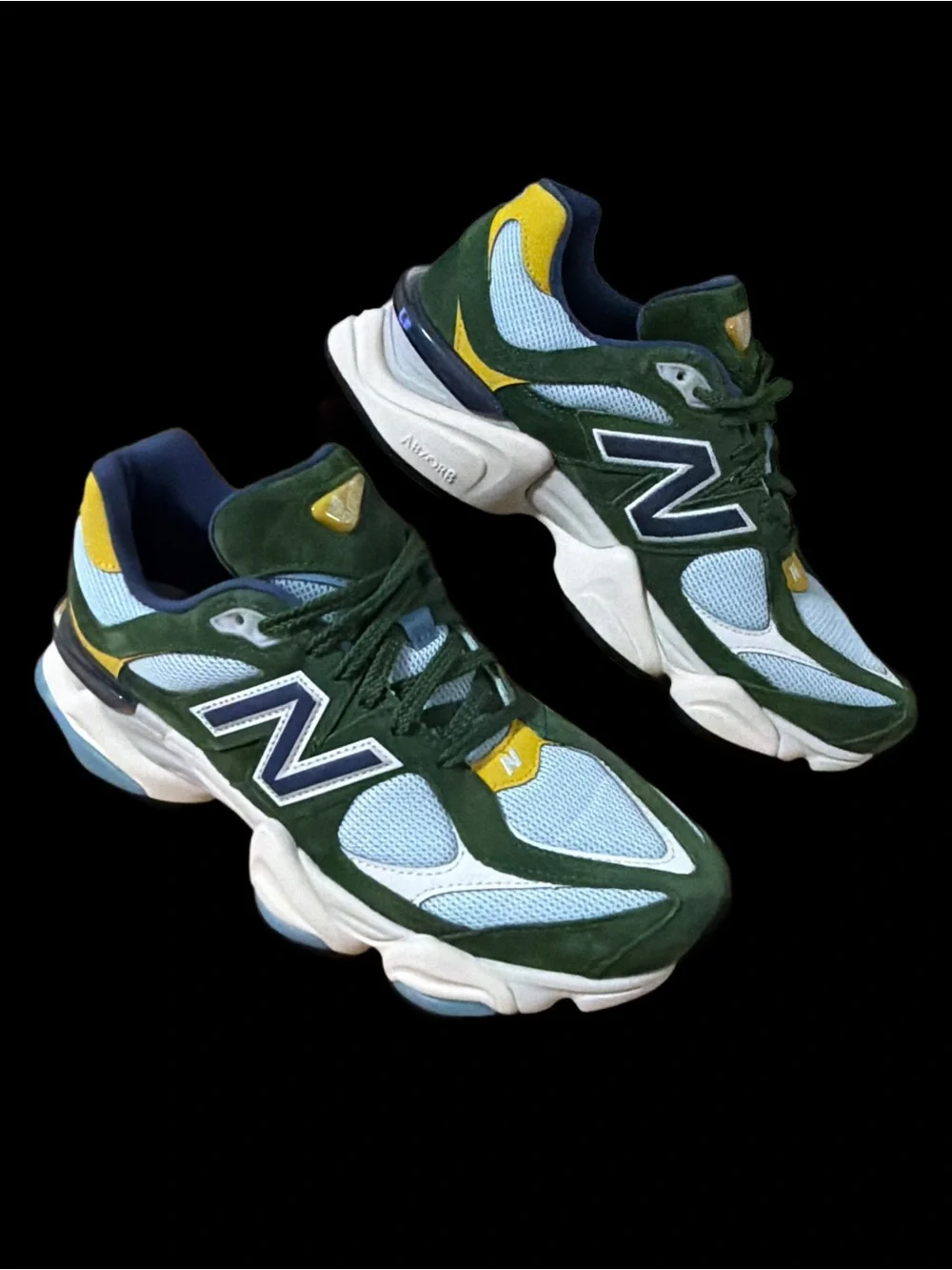 New Balance 9060 Dark Alpine Green Mesh Lifestyle  Men’s size 10.5 *NEW*